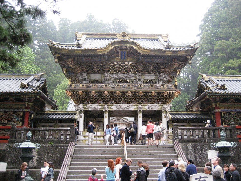 Nikko_Toshogu shrine.JPG