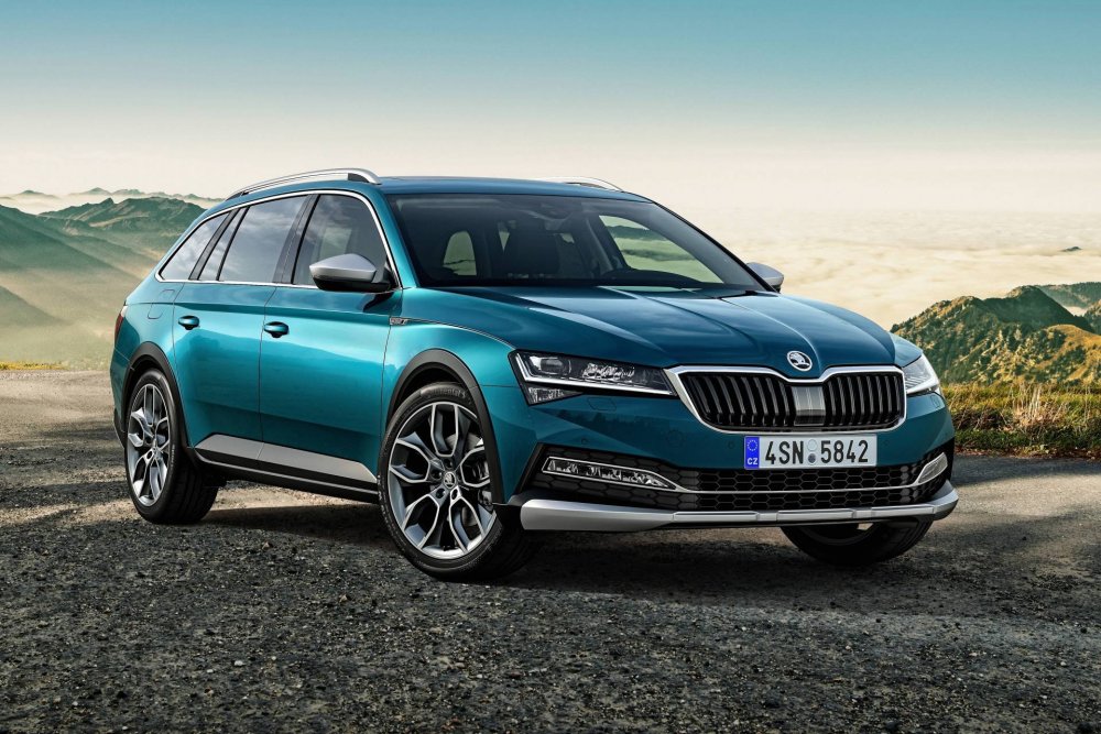 2020-skoda-superb-scout-debuts-is-the-anti-suv-with-wood-interior_1.jpeg