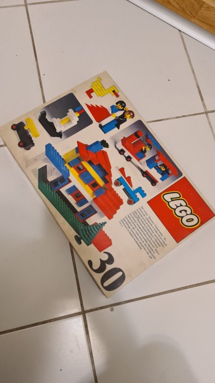 Lego30.jpg