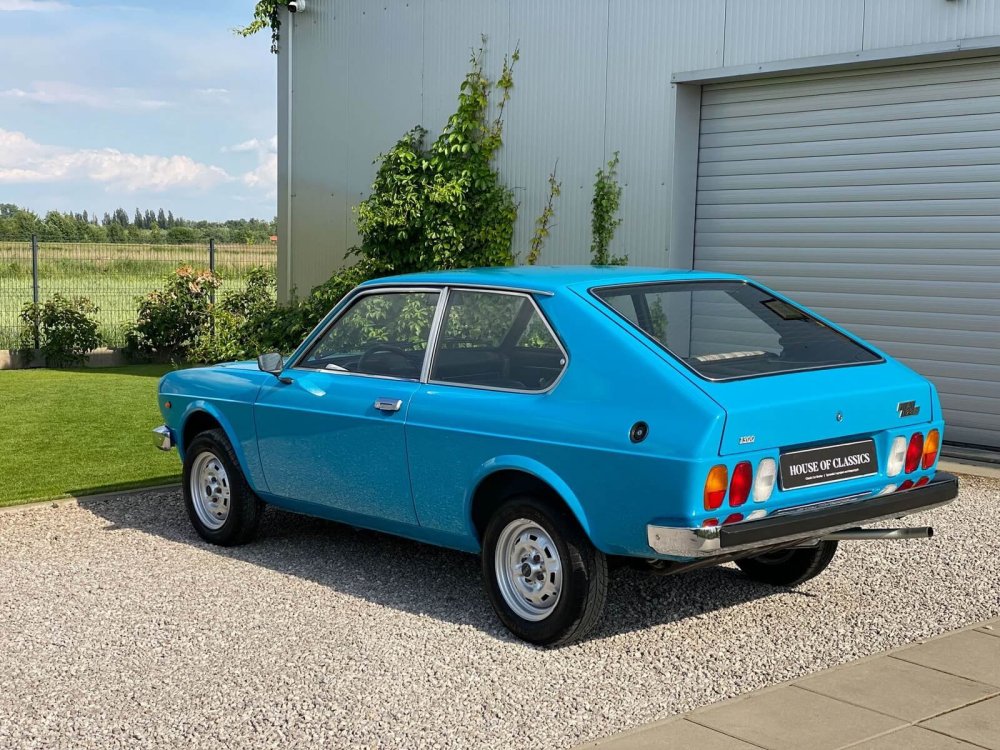 fiat128_1977_2.jpg